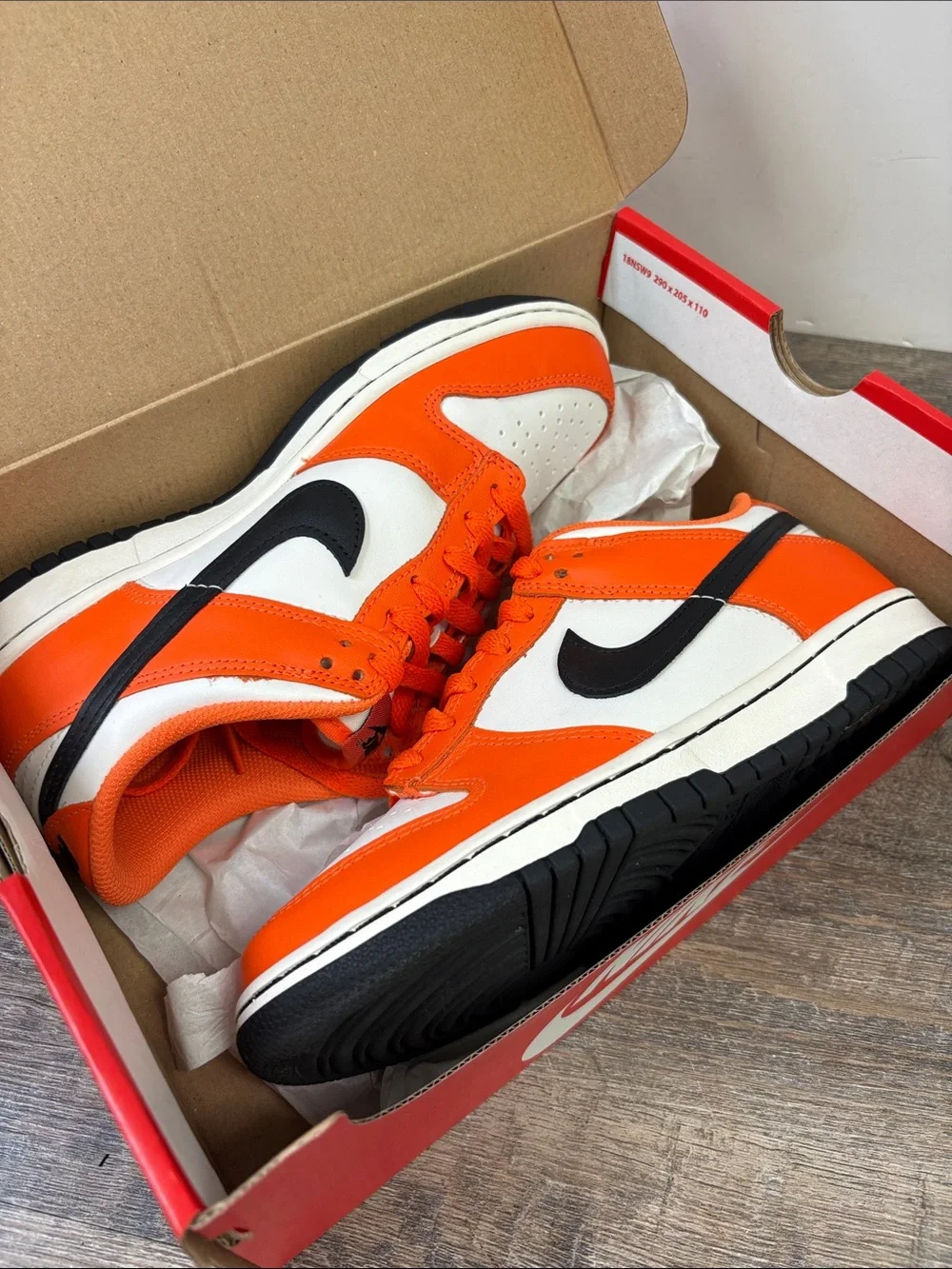 Nike Dunk Low GS Safety Orange Phantom Black Sneakers 6Y / Women’s 7.5